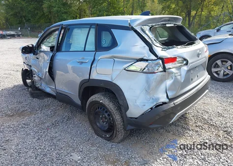 2024 Toyota Corolla Cross L z USA, uszkodzony, nr VIN 7MUAAAAG9RV112363